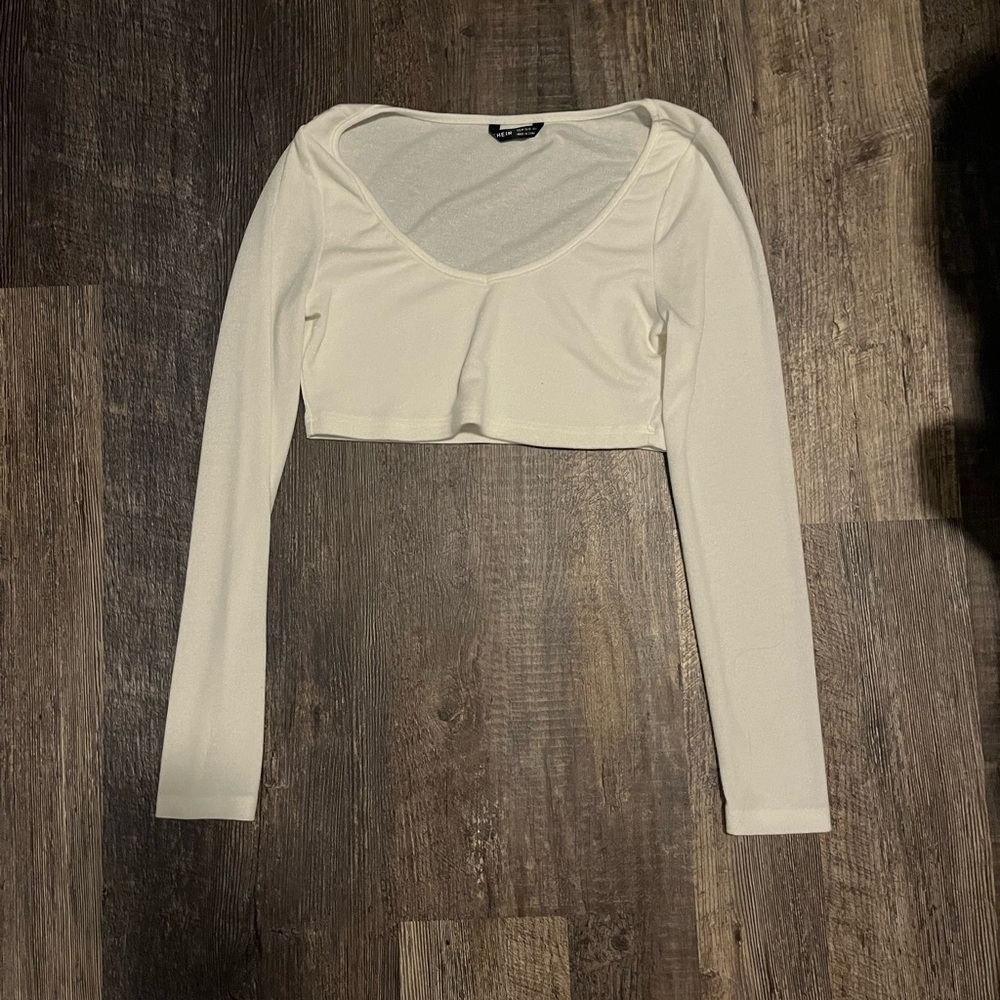womens white crop top